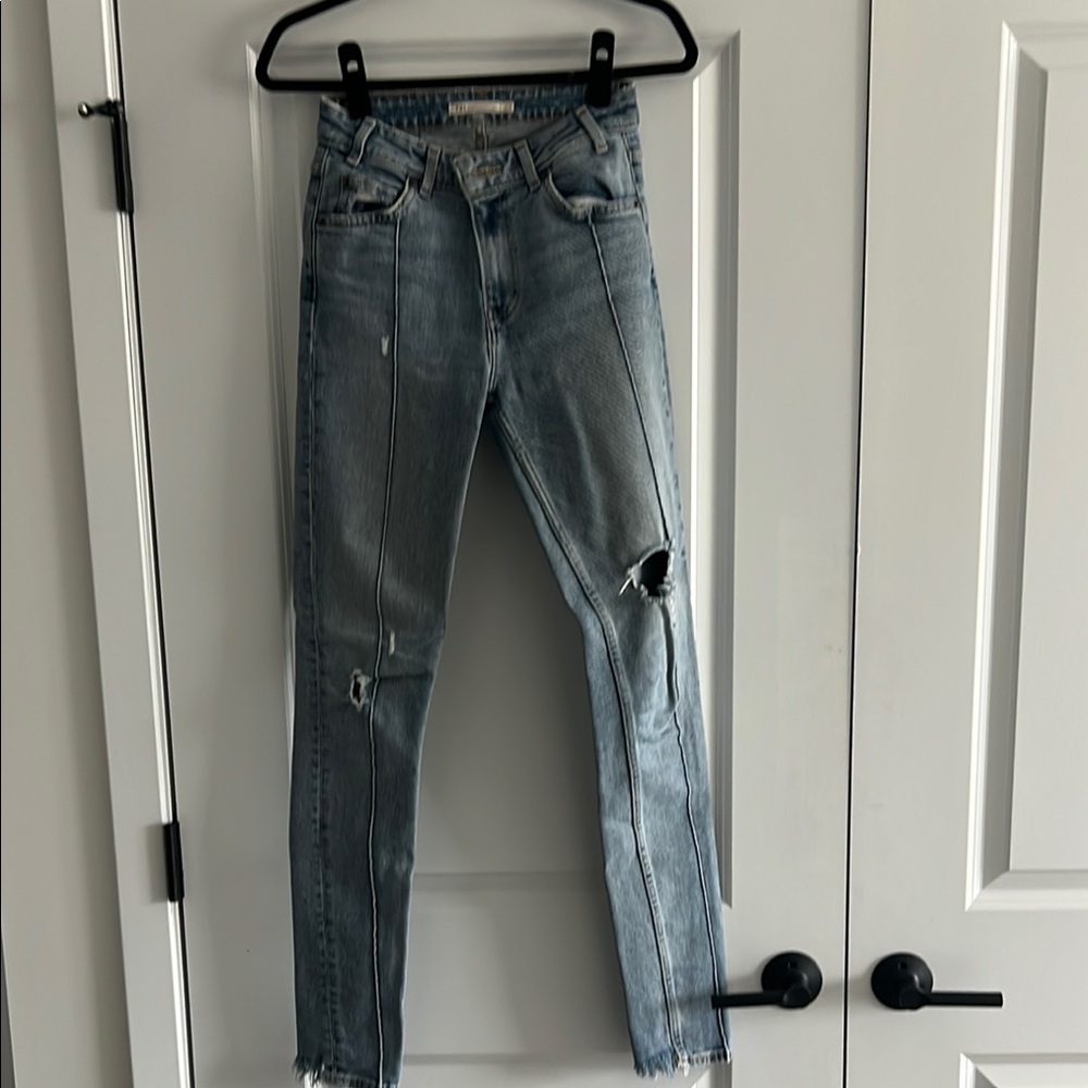 Levi's Light Blue Distressed High-Rise Skinny Jeans